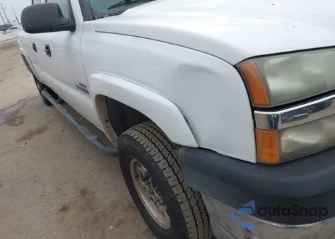 2004 Chevrolet Silverado 2500Hd Ls from USA, damaged, VIN 1GCHC23284F219245
